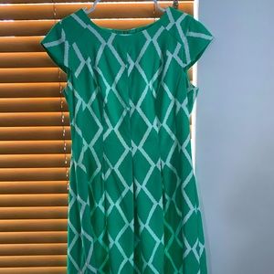 Women’s Green Patterned Dress